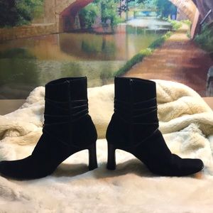 Black Strappy Leather Suede Ankle Boots At a Size 8 by Details.